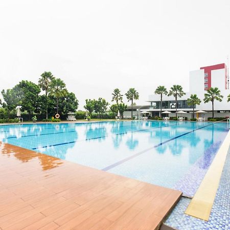 Oyo 3247 Afira Rooms Aeropolis Тангеранг Экстерьер фото