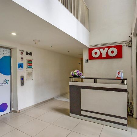 Oyo 3247 Afira Rooms Aeropolis Тангеранг Экстерьер фото