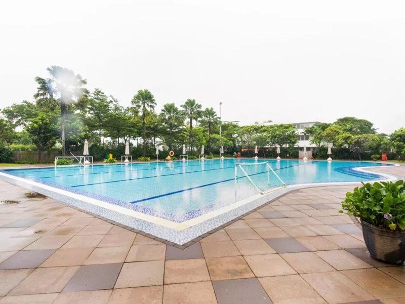 Oyo 3247 Afira Rooms Aeropolis Тангеранг Экстерьер фото