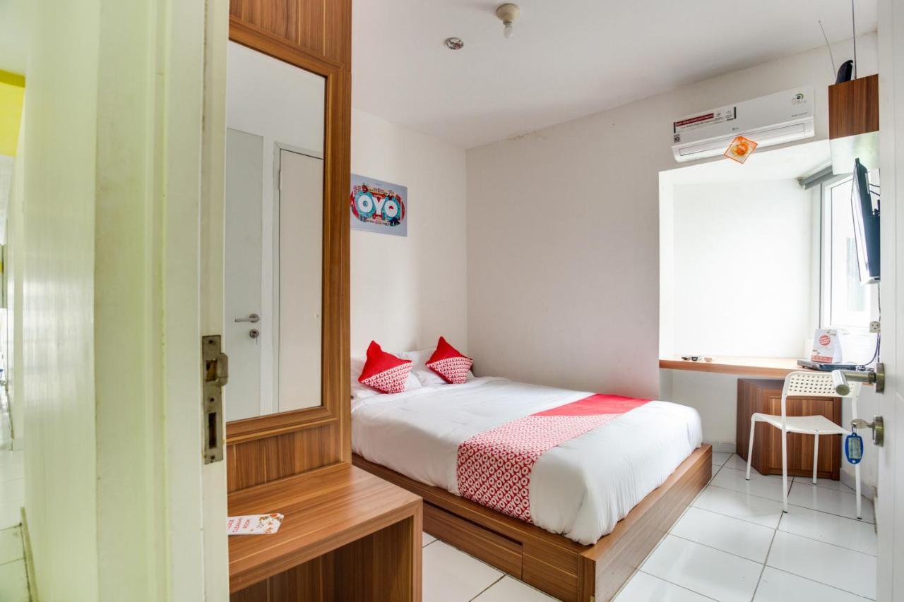 Oyo 3247 Afira Rooms Aeropolis Тангеранг Экстерьер фото