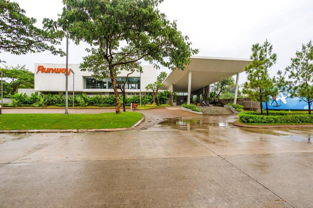 Oyo 3247 Afira Rooms Aeropolis Тангеранг Экстерьер фото