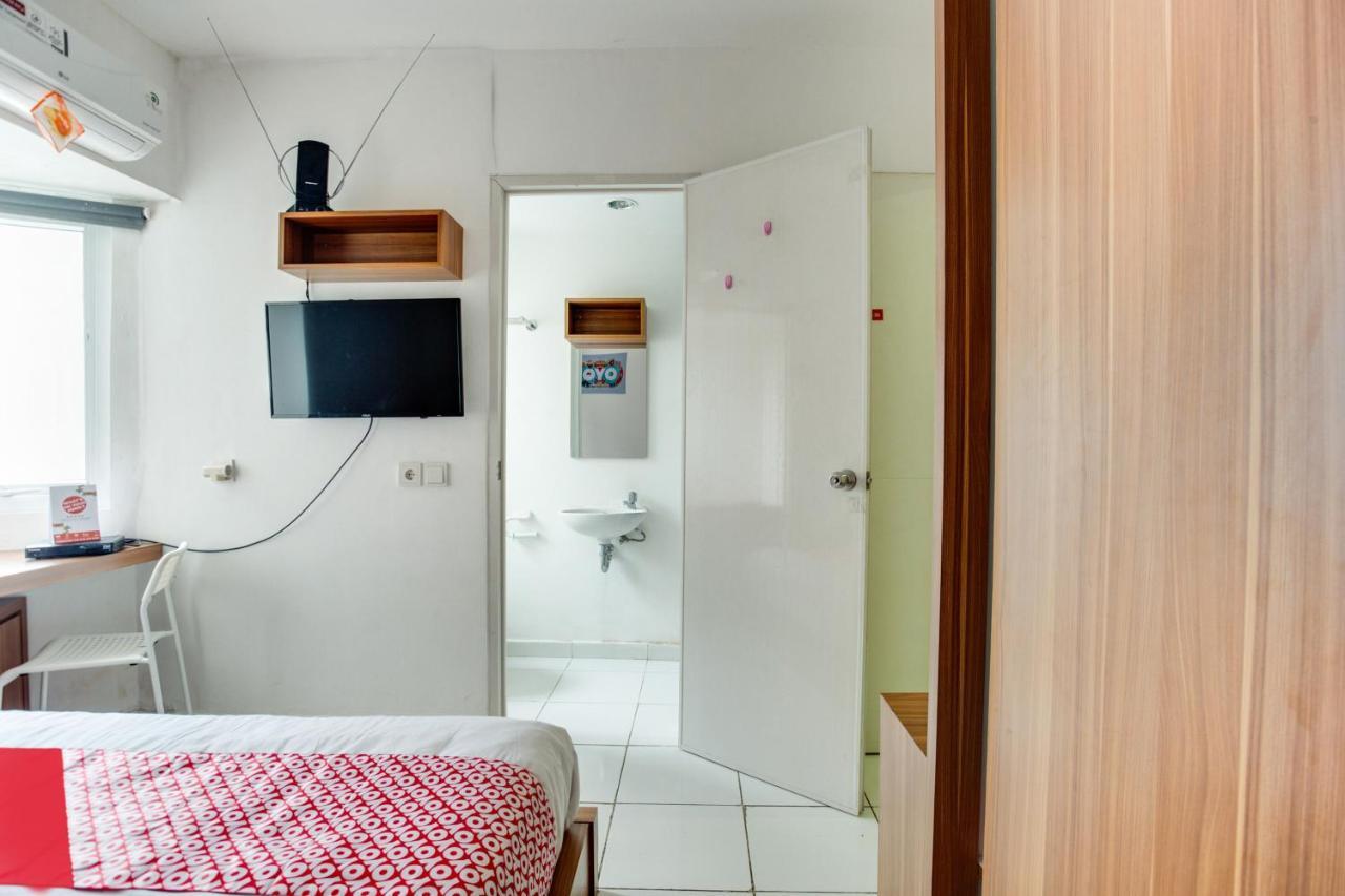 Oyo 3247 Afira Rooms Aeropolis Тангеранг Экстерьер фото